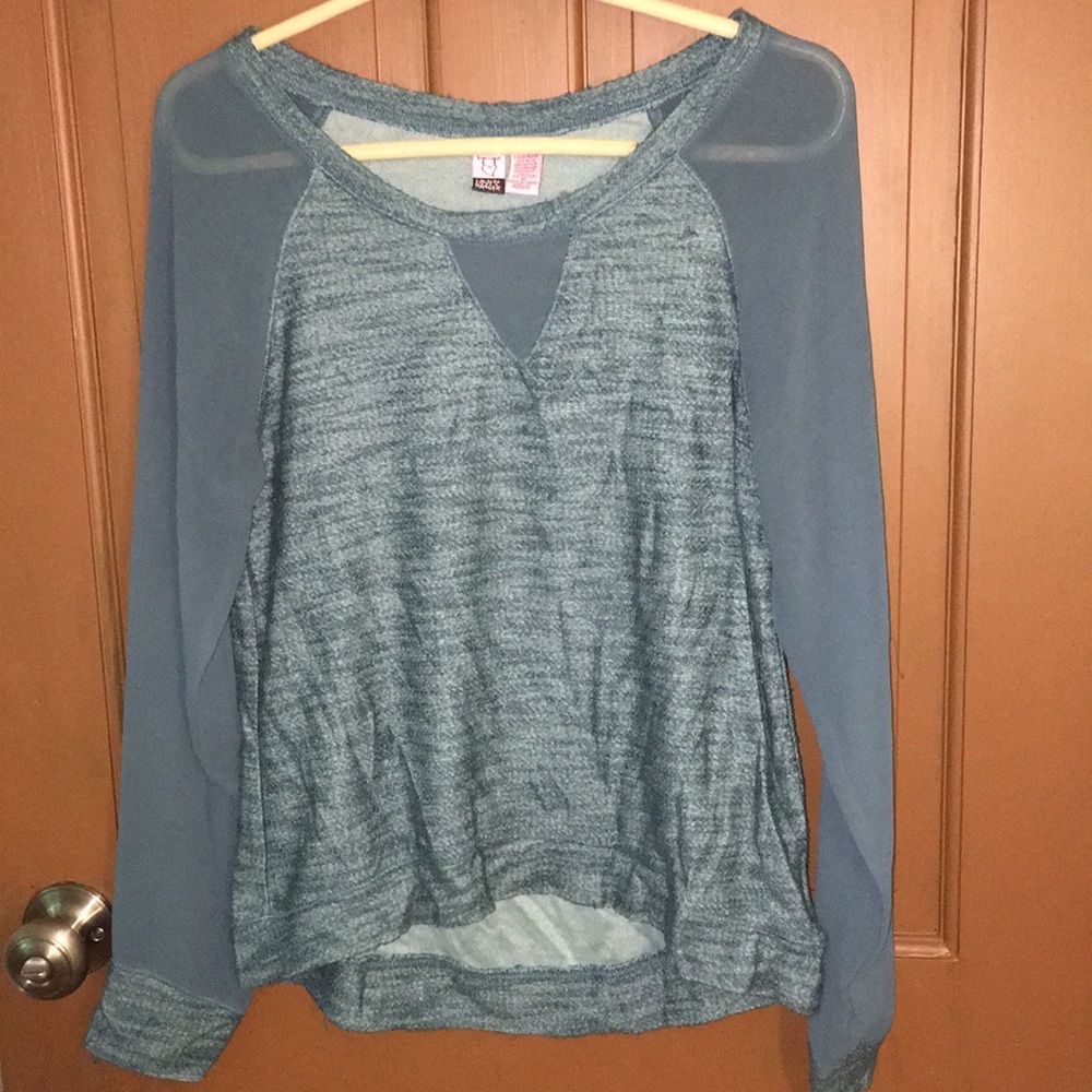 Long sleeve shirt